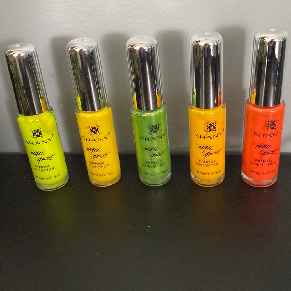 Nail polishes. They are called cleopatra, Simone, Sappho, Magdalene and telga